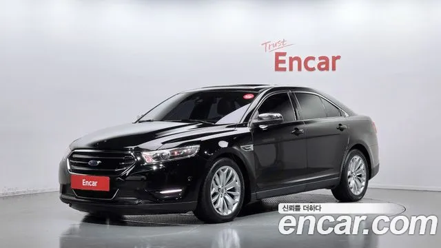 Ford Taurus 2016 — photo 1