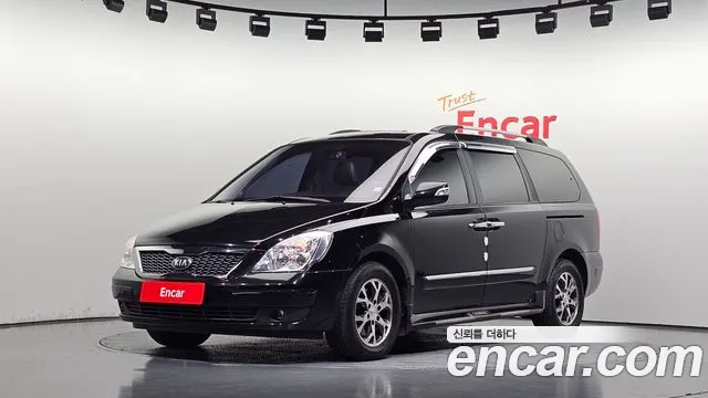 Kia Canival 2014 — photo 1