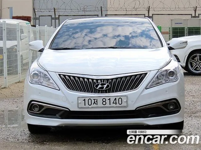 Hyundai Grandeur 2016 — photo 1
