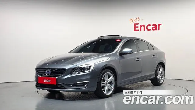 Volvo S60 2018 — photo 1