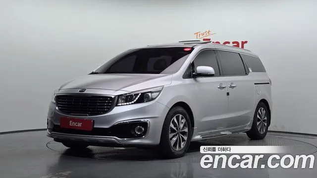 Kia Canival 2015 — photo 1