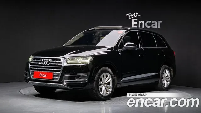 Audi Q7 2016 — photo 1