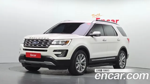 Ford Explorer 2017 — photo 1