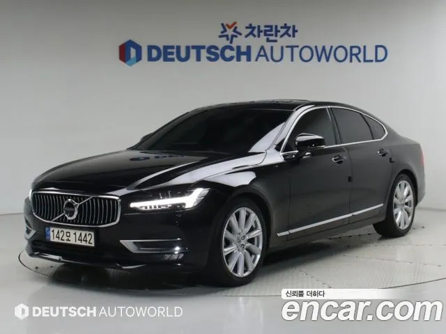 Volvo S90 2019 — photo 1