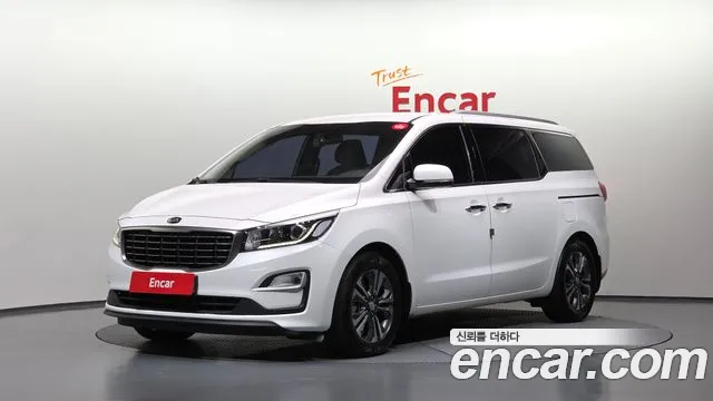 Kia Canival 2019 — photo 1
