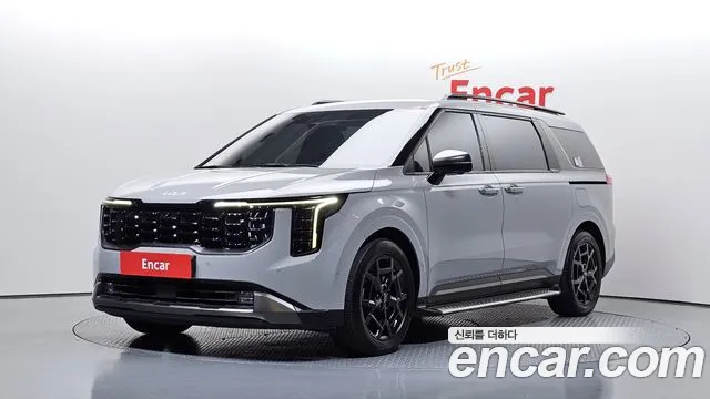 Kia Canival 2024 — photo 1