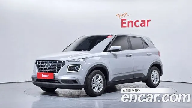 Hyundai Venue 2023 — photo 1