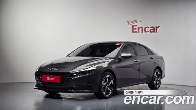 Hyundai AVANTE 2023 — photo 1