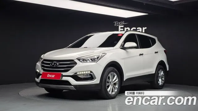 Hyundai Santafe 2016 — photo 1