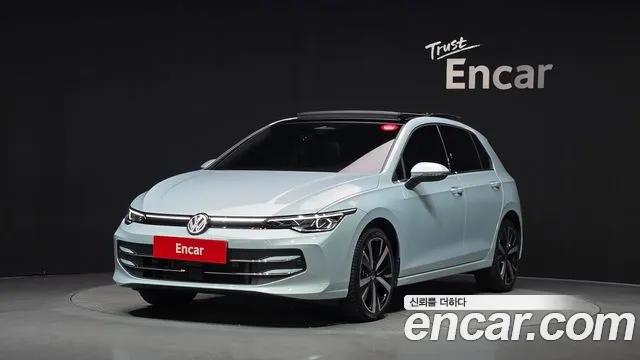 Volkswagen Golf 2026 — photo 1