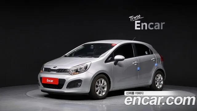 Kia pride 2014 — photo 1