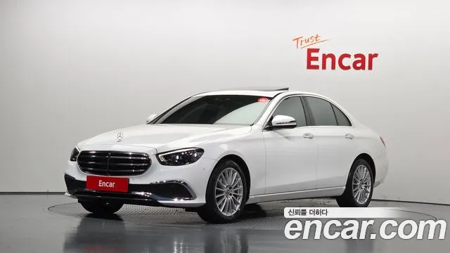 Mercedes-Benz E-Class 2021 — photo 1