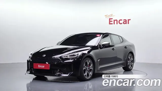 Kia Stinger 2019 — photo 1