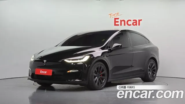 Tesla Model X 2023 — photo 1