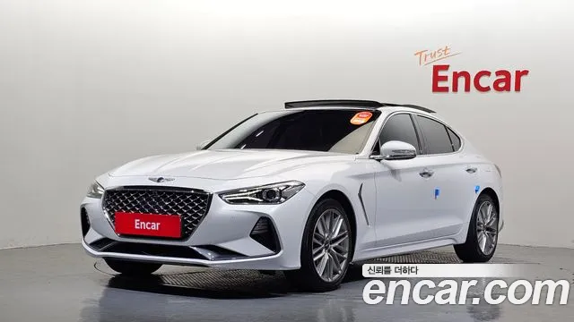 Genesis G70 2019 — photo 1