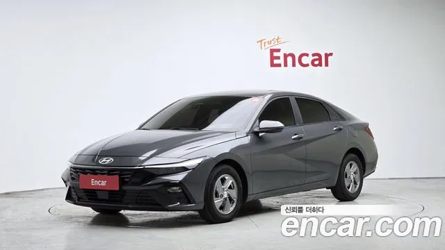 Hyundai AVANTE 2024 — photo 1