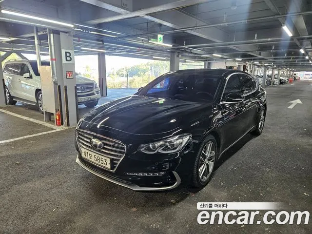 Hyundai Grandeur 2017 — photo 1
