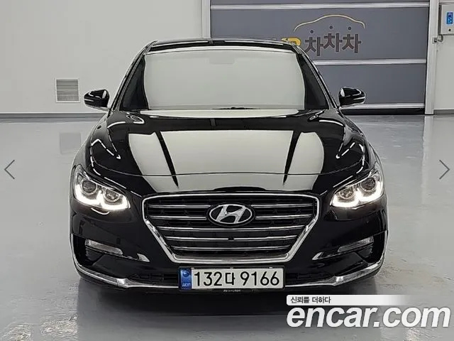 Hyundai Grandeur 2017 — photo 1