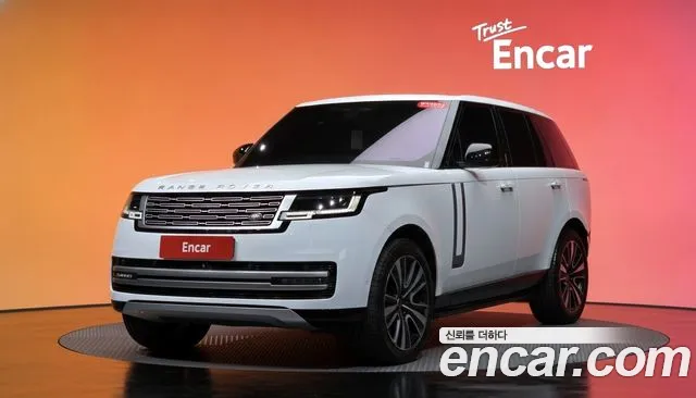 Land Rover Range Rover 2023 — photo 1