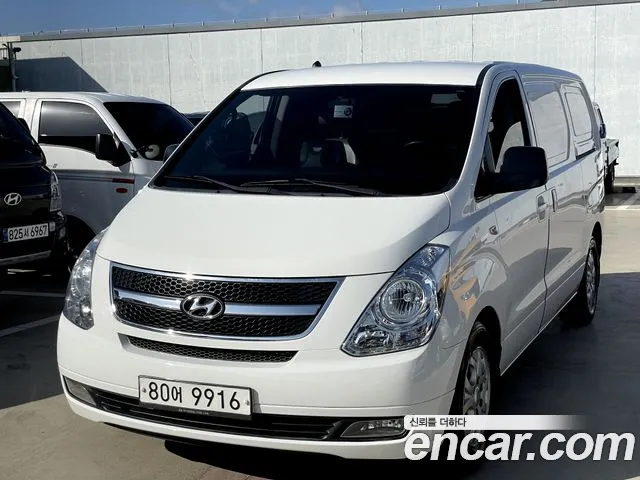 Hyundai Starex 2014 — photo 1