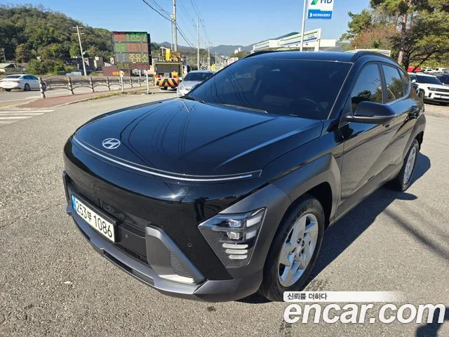 Hyundai Kona 2023 — photo 1