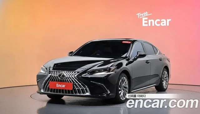 Lexus ES 2026 — photo 1