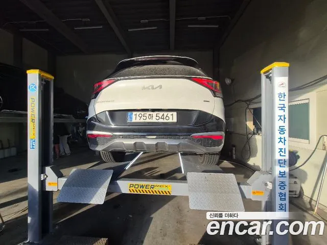 Kia Sportage 2024 — photo 1