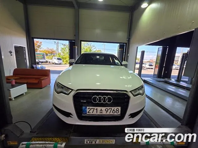 Audi A6 2014 — photo 1