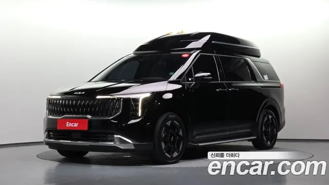 Kia Canival 2025 — photo 1