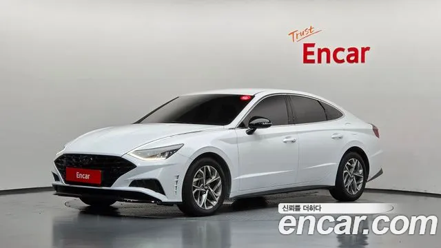 Hyundai Sonata 2023 — photo 1