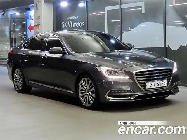 Genesis G80 2017 — photo 1