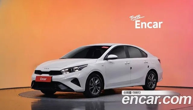 Kia K3 2022 — photo 1