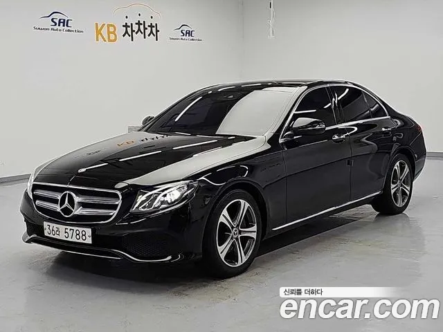 Mercedes-Benz E-Class 2019 — photo 1