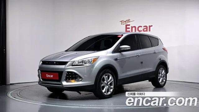 Ford Escape 2013 — photo 1