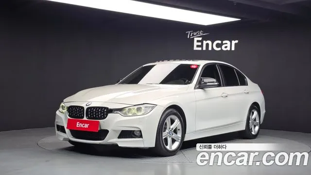 BMW 3-Series 2012 — photo 1