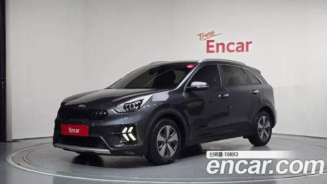 Kia Niro 2020 — photo 1