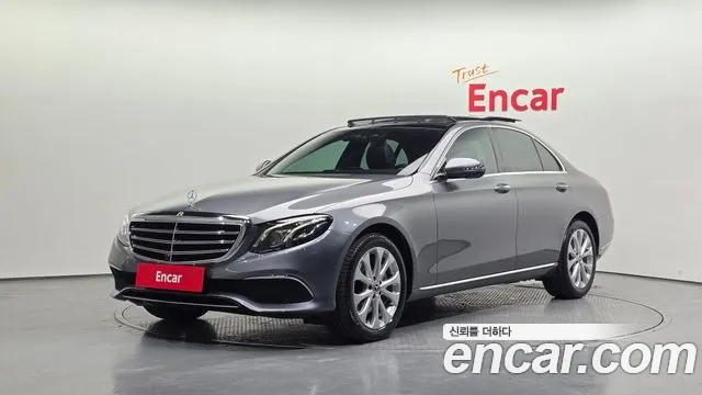 Mercedes-Benz E-Class 2019 — photo 1