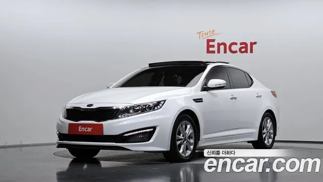 Kia K5 2011 — photo 1