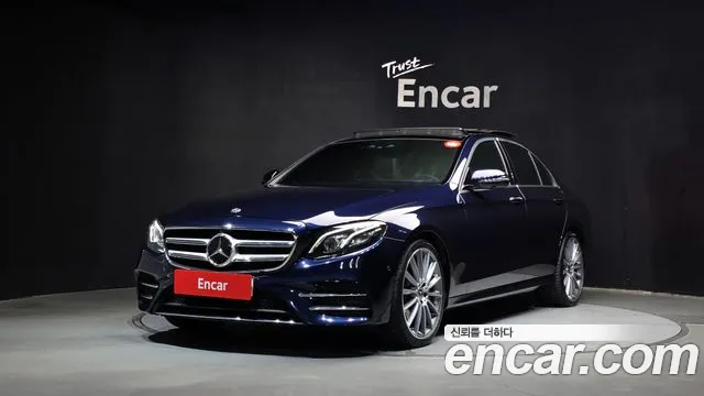 Mercedes-Benz E-Class 2019 — photo 1