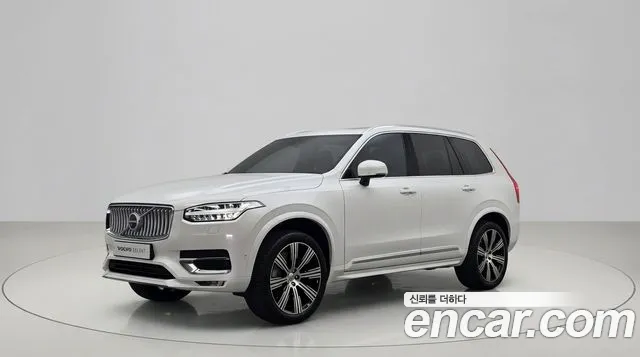 Volvo XC90 2024 — photo 1