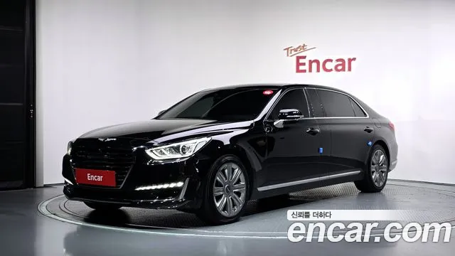 Genesis EQ900 2016 — photo 1