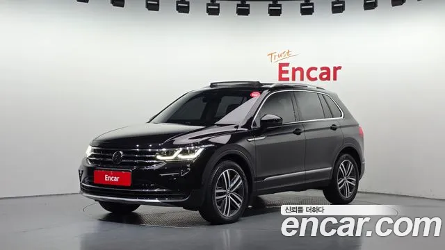 Volkswagen Tiguan 2023 — photo 1