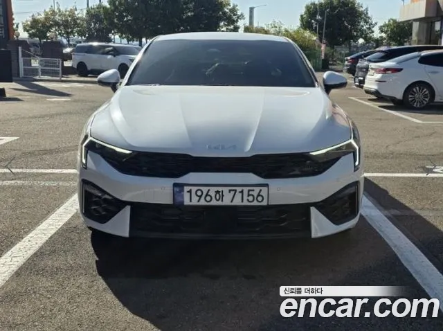 Kia K5 2024 — photo 1