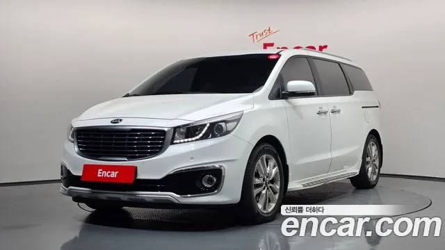 Kia Canival 2015 — photo 1