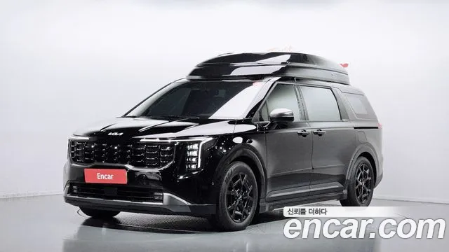 Kia Canival 2025 — photo 1