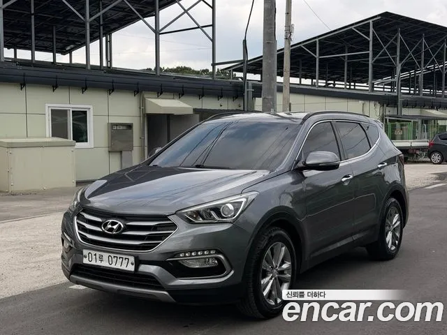 Hyundai Santafe 2016 — photo 1