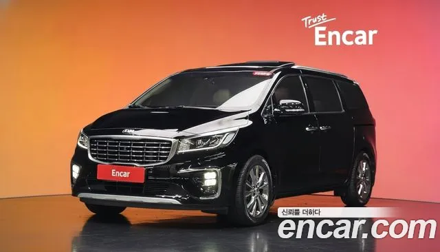 Kia Canival 2020 — photo 1