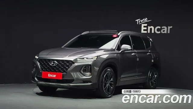 Hyundai Santafe 2019 — photo 1