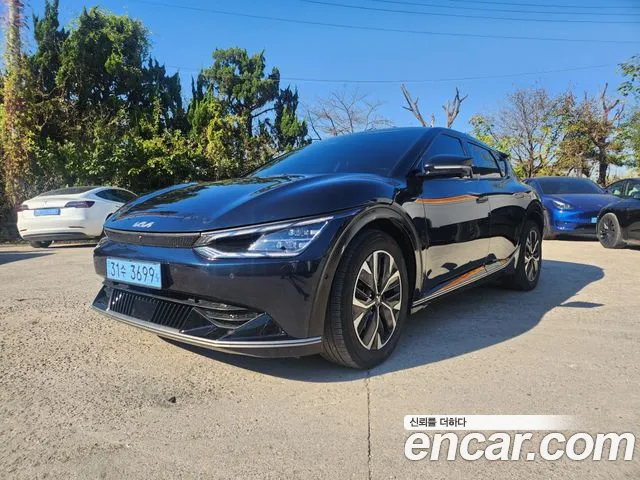 Kia EV6 2022 — photo 1