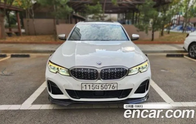 BMW 3-Series 2019 — photo 1